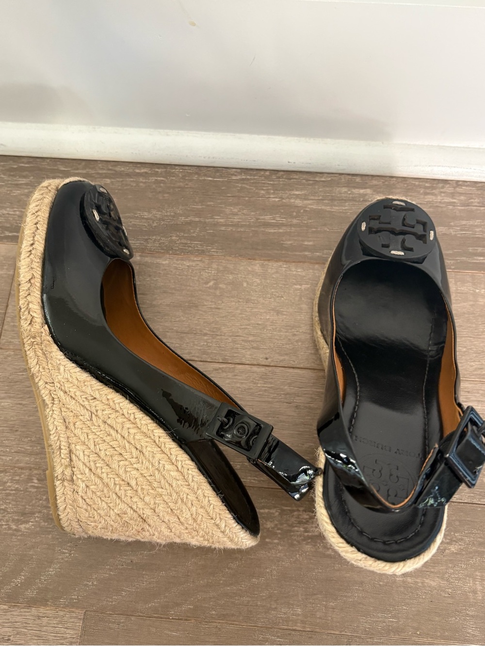 Tory Burch Black Patent Espadrille Wedge Slingbacks - Picture 4 of 8